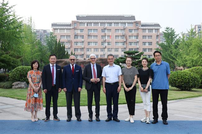 IMG_5903.jpg IMG_5903.jpg