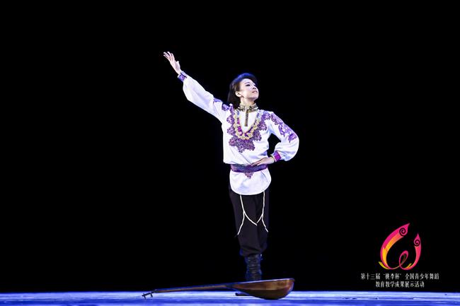 组合3.jpg 组合3.jpg