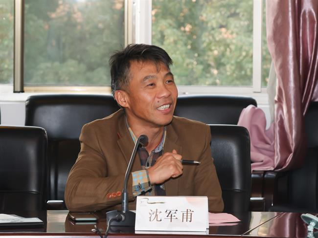 IMG_9890.jpg IMG_9890.jpg