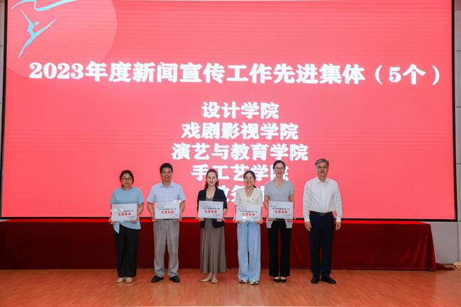 IMG_5569.jpg IMG_5569.jpg